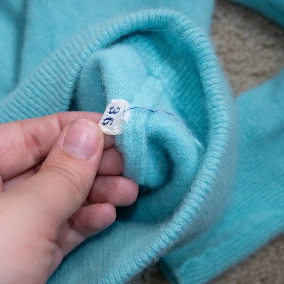 Vintage Blue Women's Cardigan Sweater - Picture 4 of 4